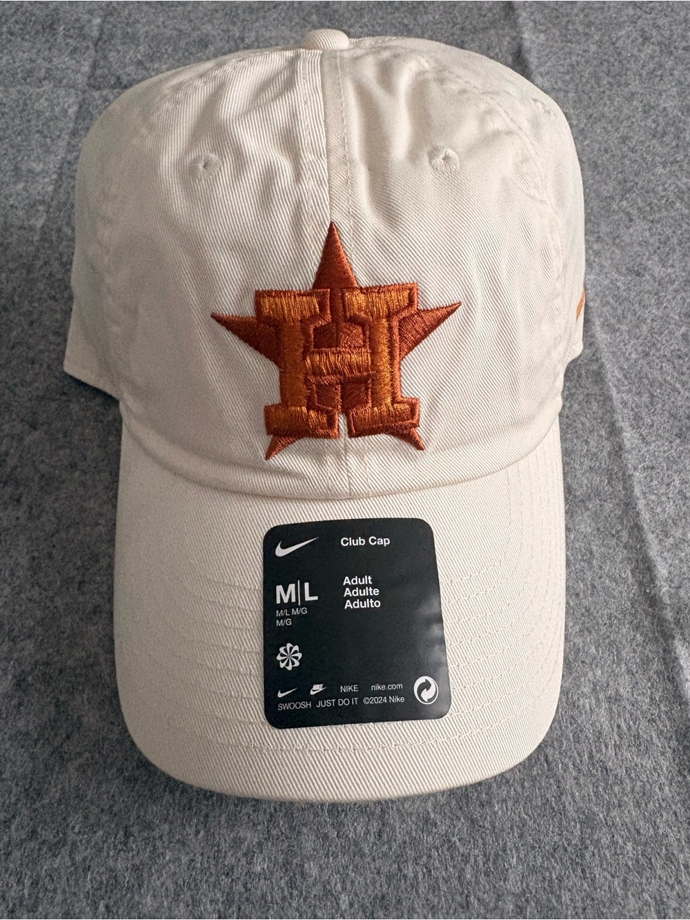 NWT Nike Houston Astros Club Cap M/L Cream Orange